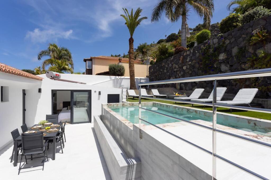 Sunnyland Villa Sauzal