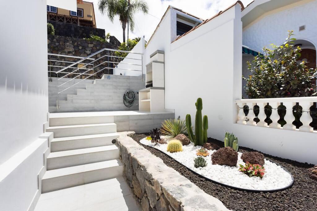 Sunnyland Villa Sauzal