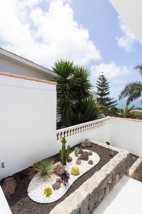 Sunnyland Villa Sauzal