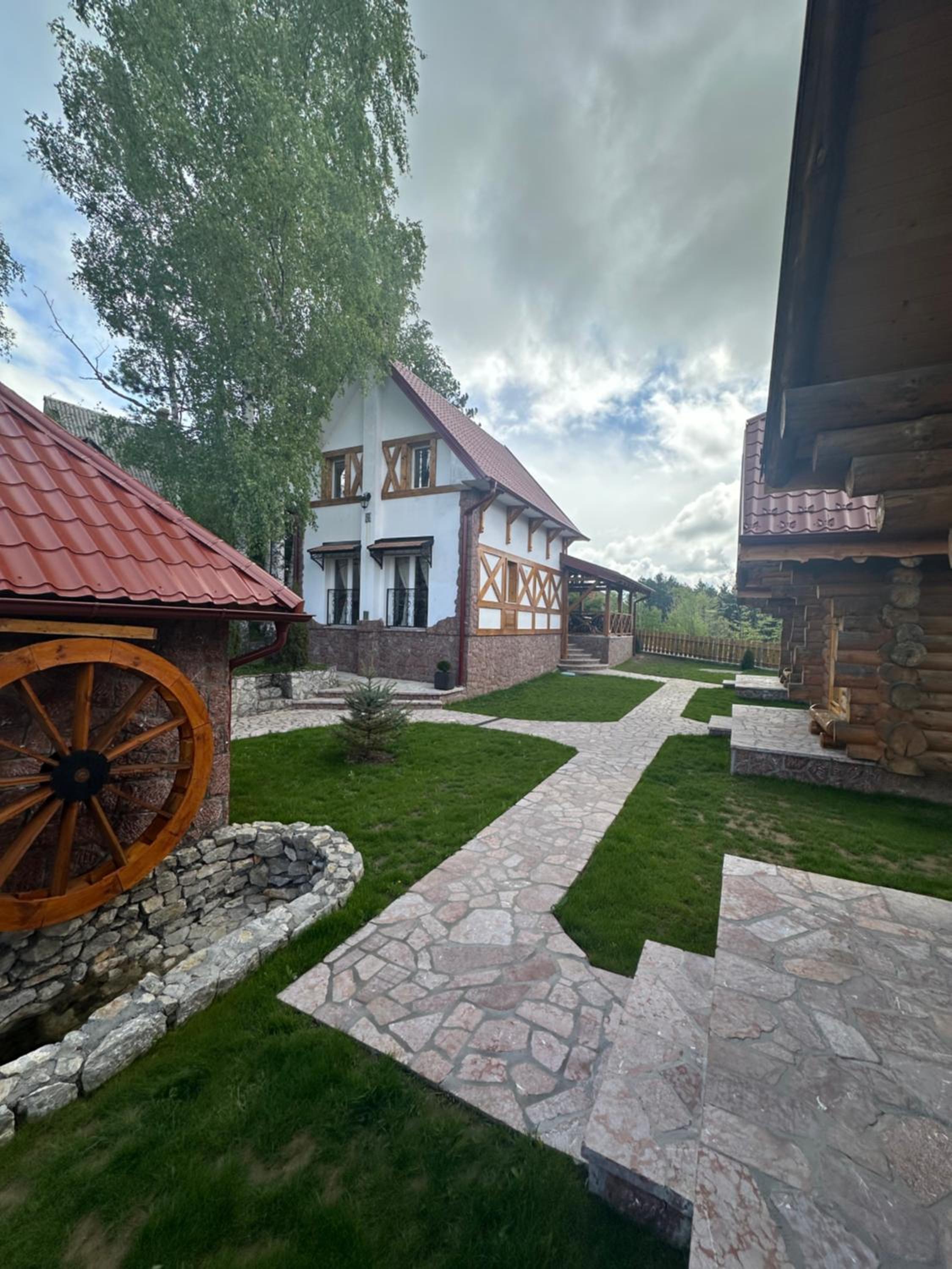 Zlatiborske Brvnare Savic view 5