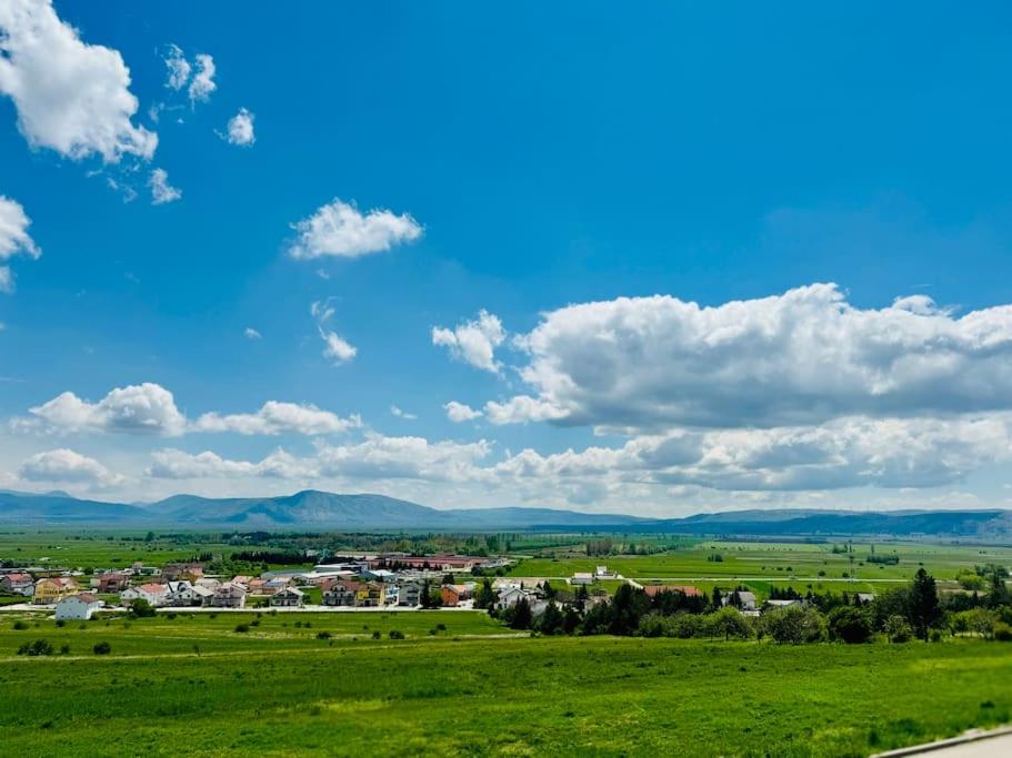 Apartman Latice