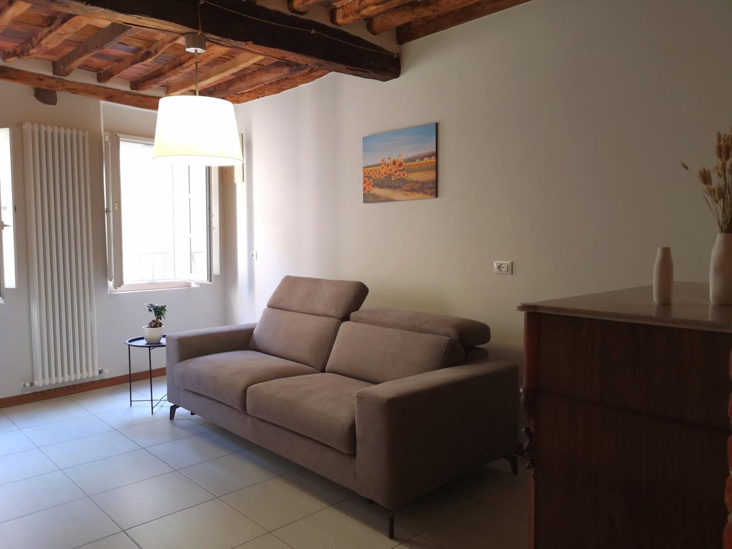 Borgo dei vigneti en Montecarlo — hotel room