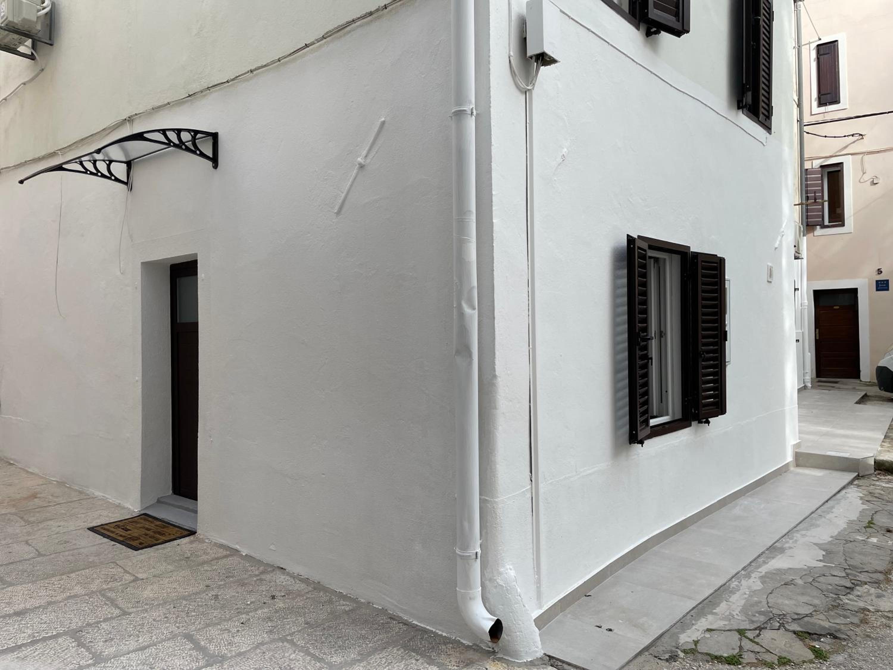 Tequila Apartments