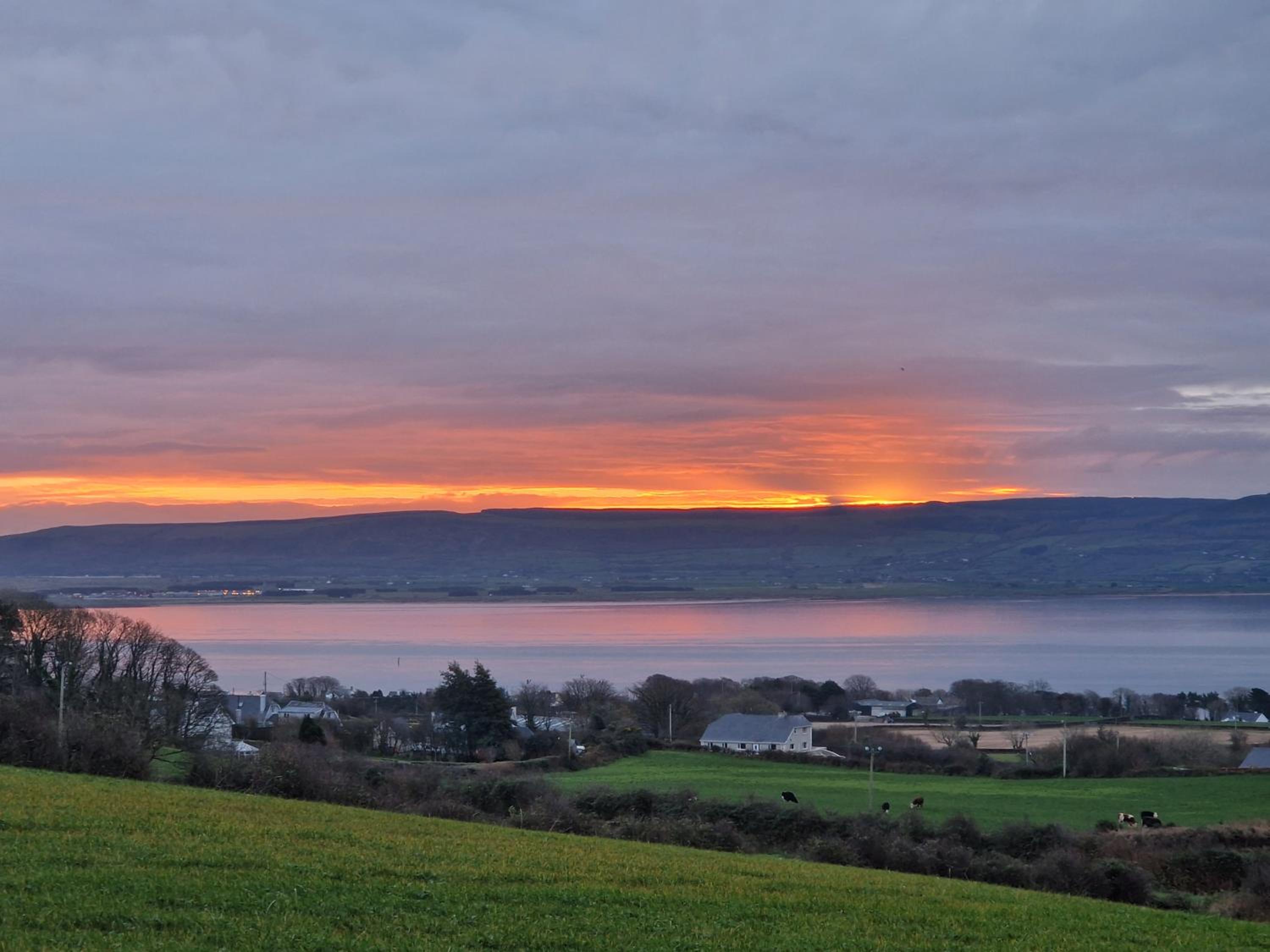 Hillhead's Sea View Escape