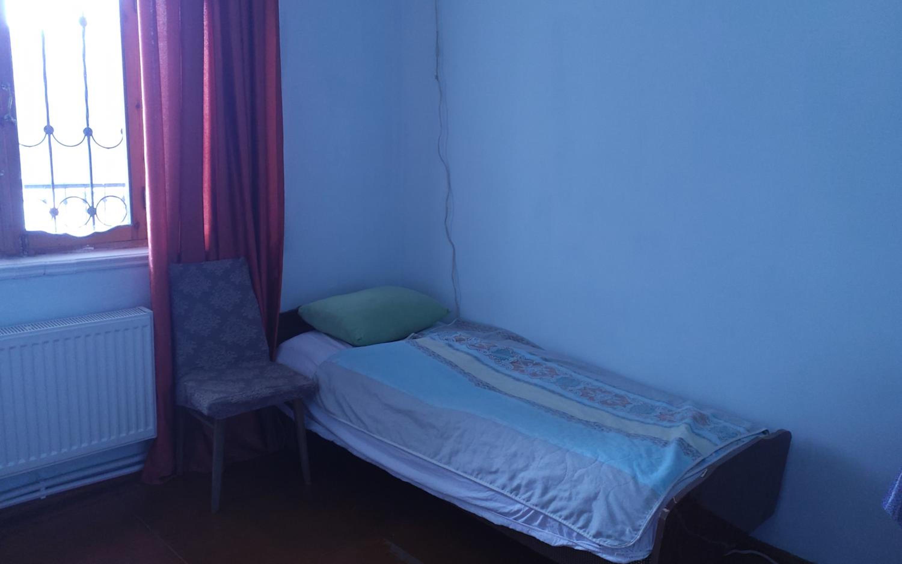Canal Hostel