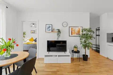 Long Term Stay - Near Klinik Floridsdorf - On-Site Parking for 19,90 Eur