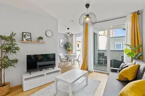 Long Term Stay - Near Klinik Floridsdorf - On-Site Parking for 19,90 Eur