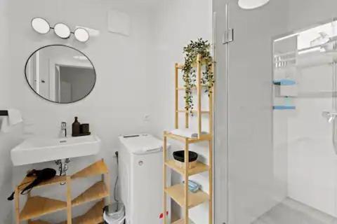 Long Term Stay - Near Klinik Floridsdorf - On-Site Parking for 19,90 Eur