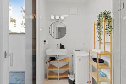 Long Term Stay - Near Klinik Floridsdorf - On-Site Parking for 19,90 Eur