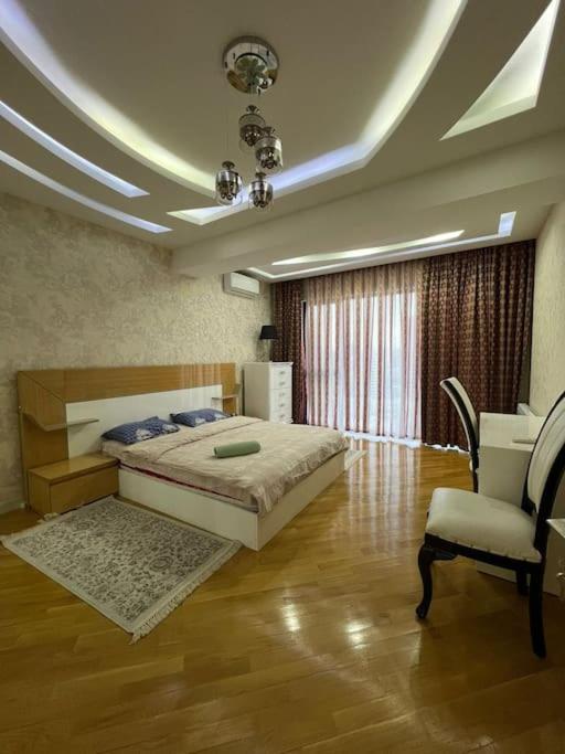 Modern Oasis in Lux Apartment 3BR Elegant Building