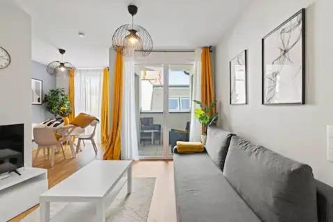 Long Term Stay - Near Klinik Floridsdorf - On-Site Parking for 19,90 Eur