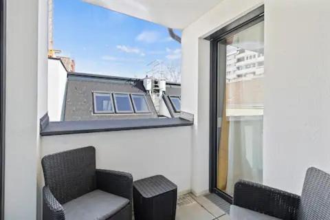 Long Term Stay - Near Klinik Floridsdorf - On-Site Parking for 19,90 Eur