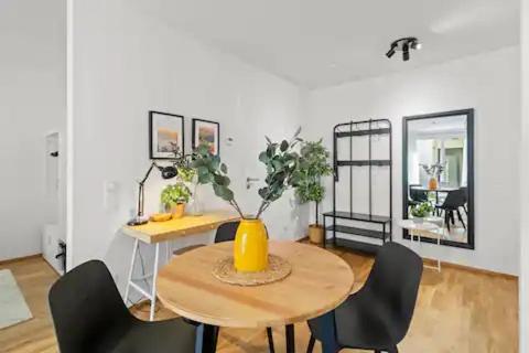 Long Term Stay - Near Klinik Floridsdorf - On-Site Parking for 19,90 Eur