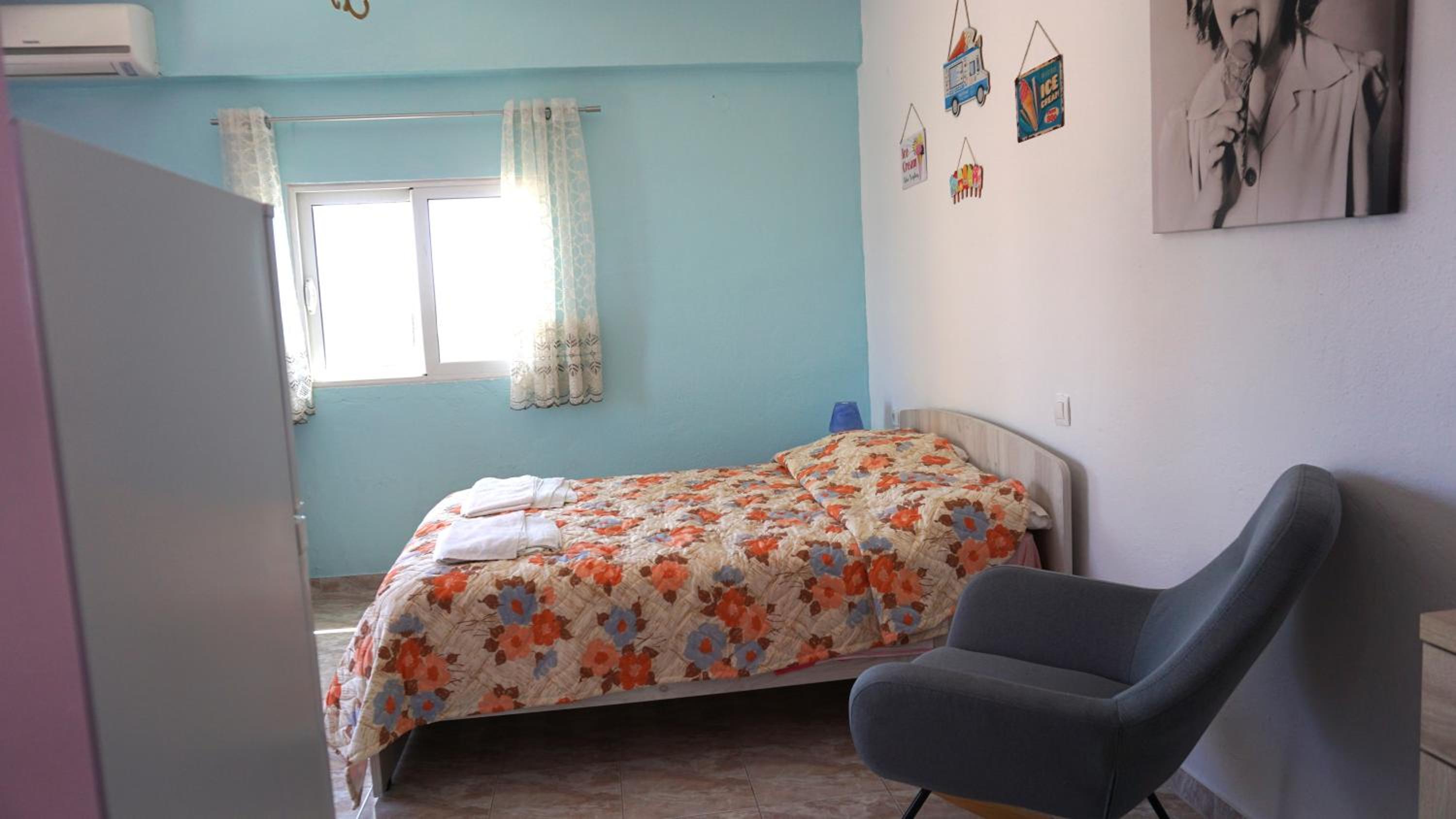 Summer scoop studio by EvaGstays photo 4