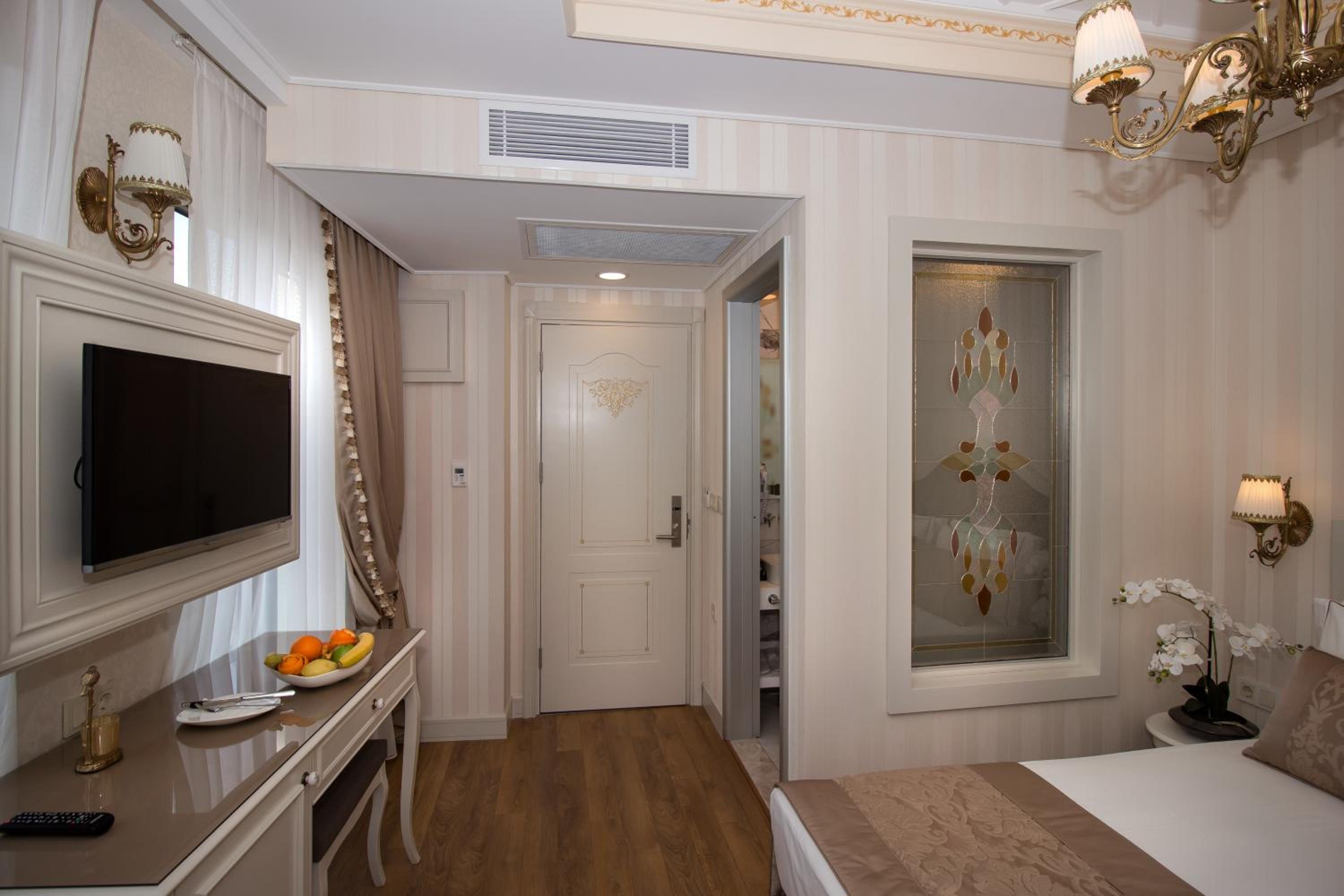 Istanbul Town Otel - Image 42