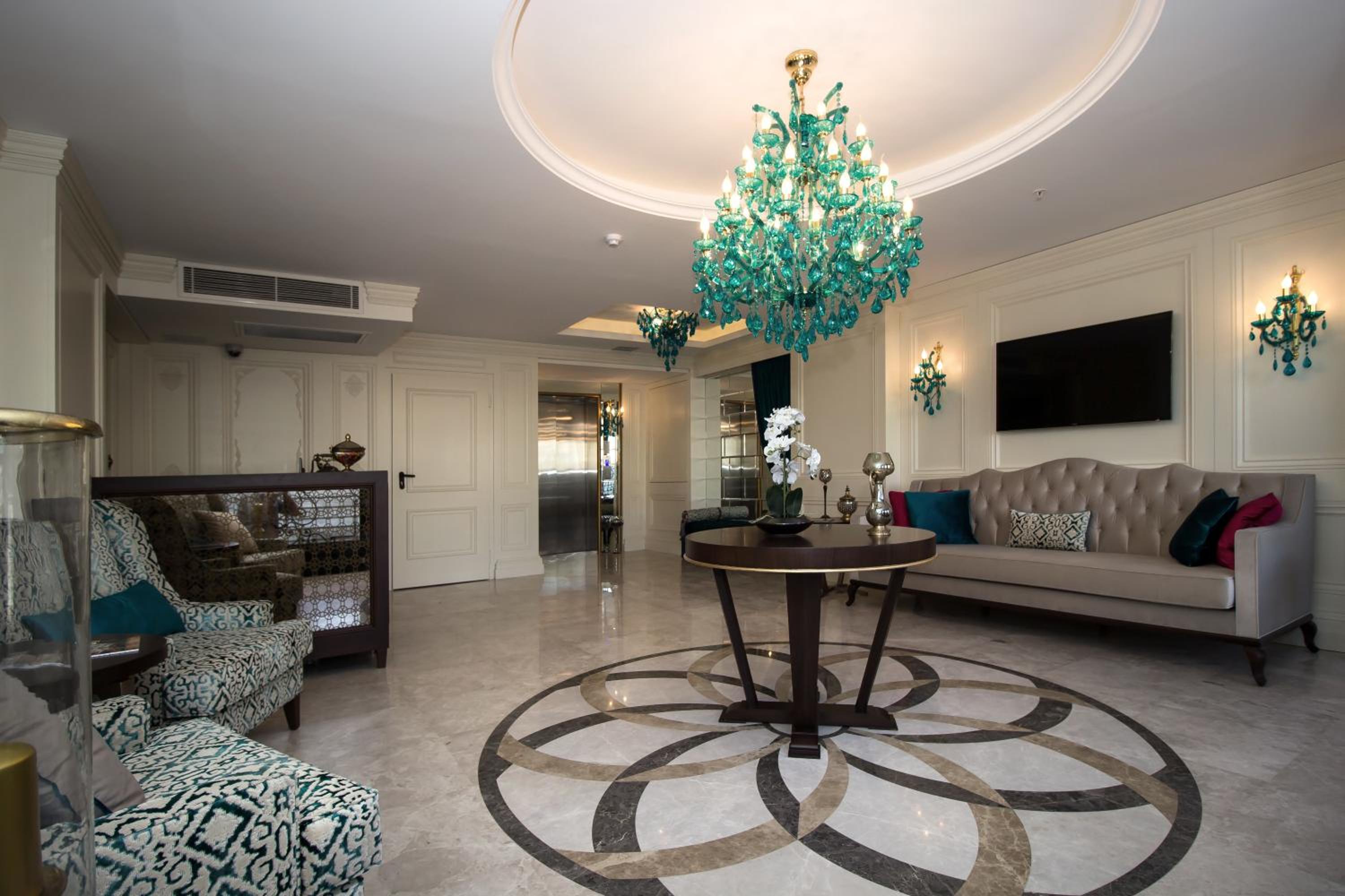 Istanbul Town Otel - Image 13