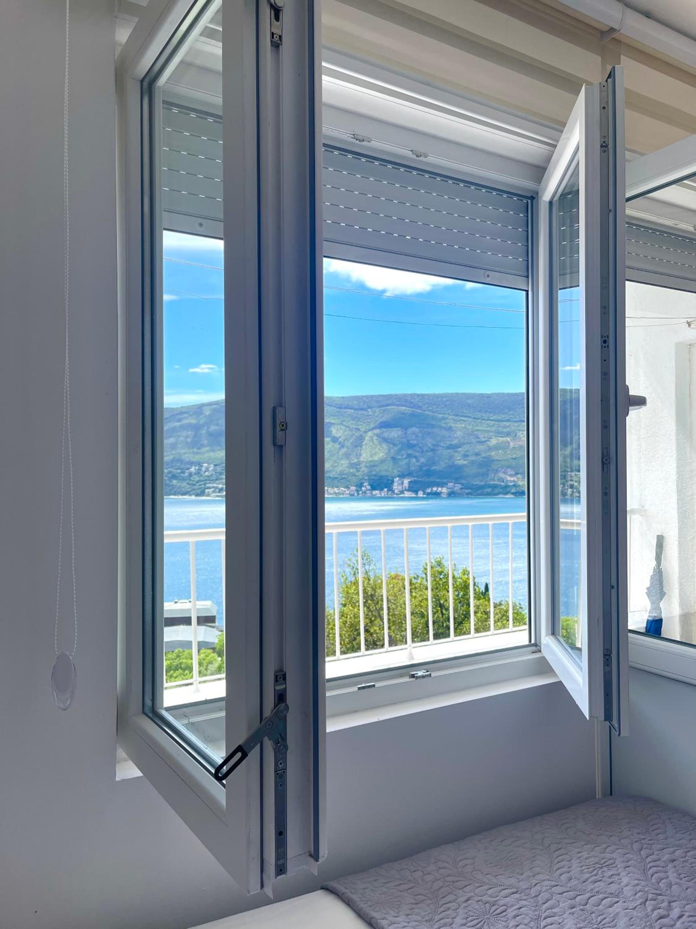 XENIA Seaview Apartment view 2