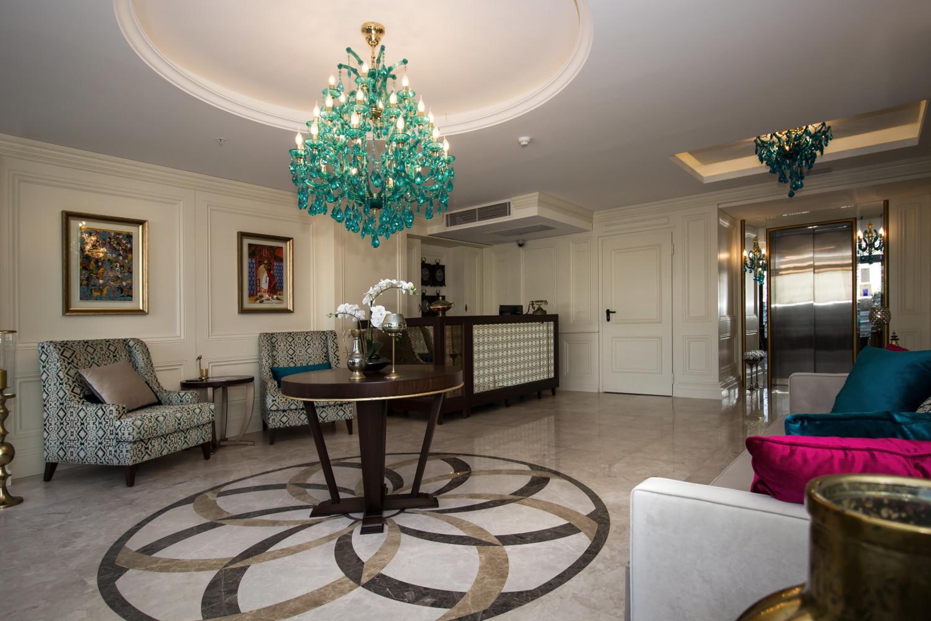 Istanbul Town Otel - Image 10