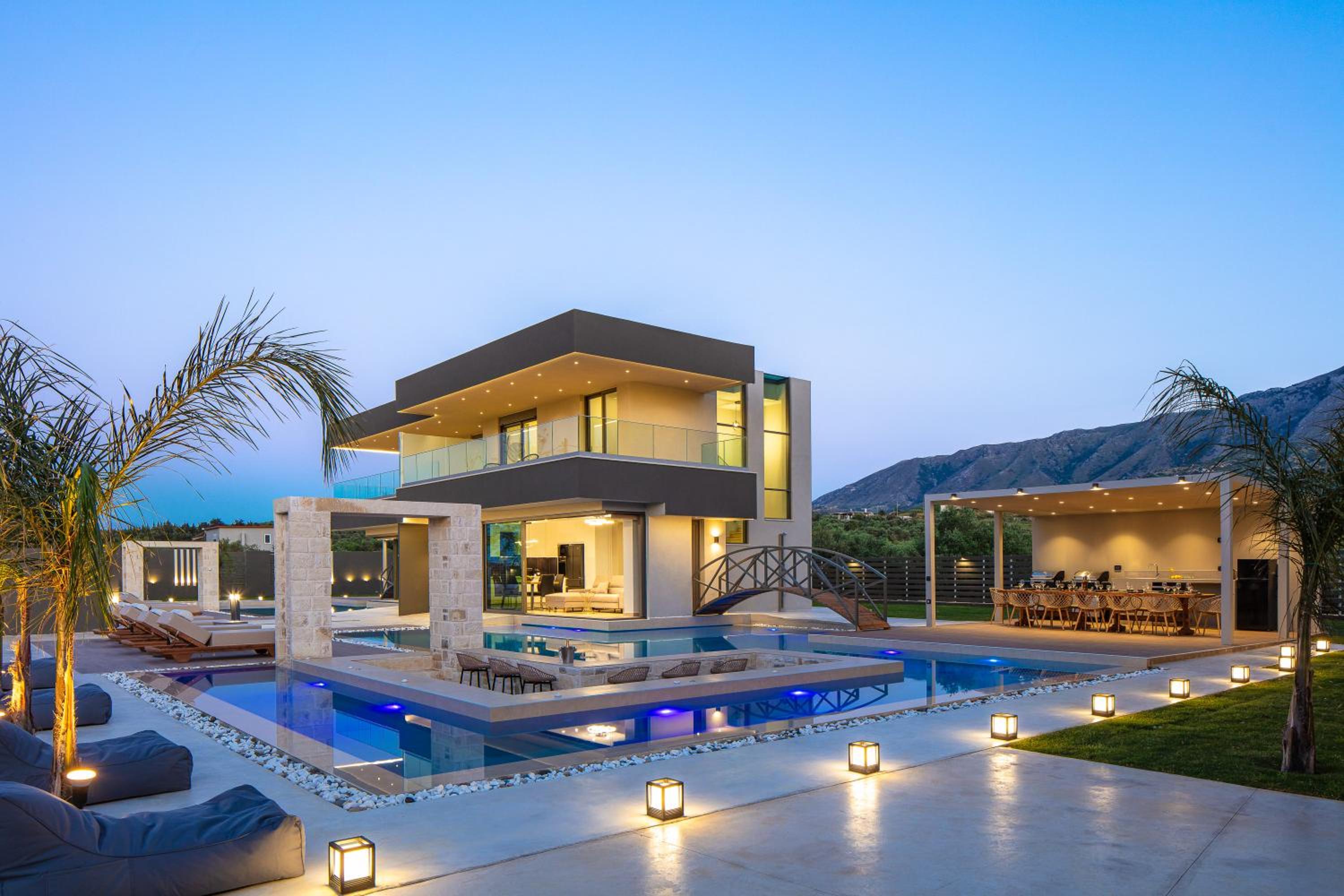 Elinor Villa - Nature Retreat amidst Mountains & Lake by etouri