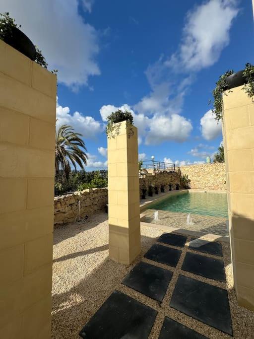 Villa Vera with private pool near Valletta view 5