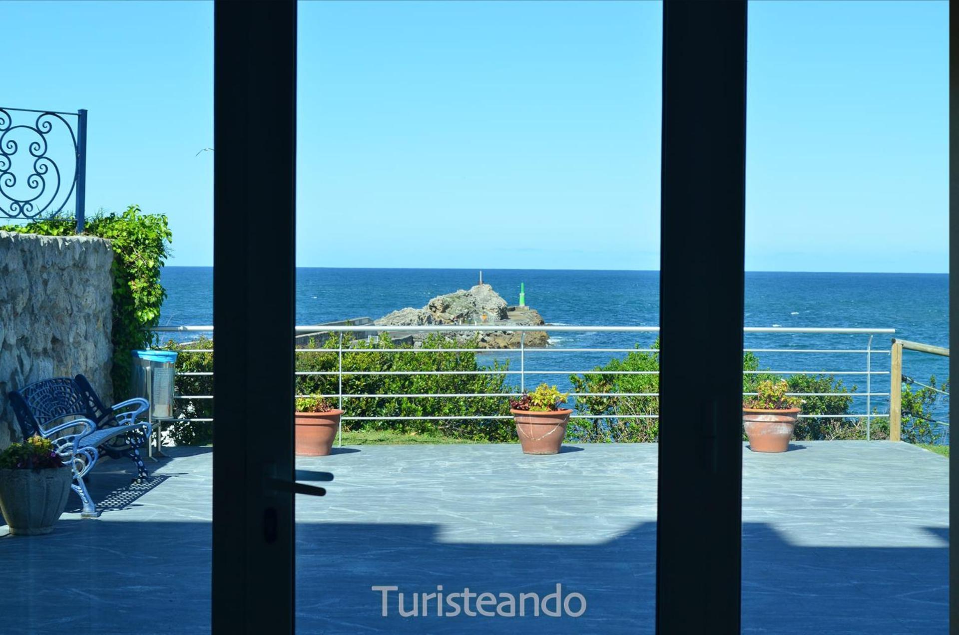 Apartamento de lujo Aquarela - piscina climatizada y parking