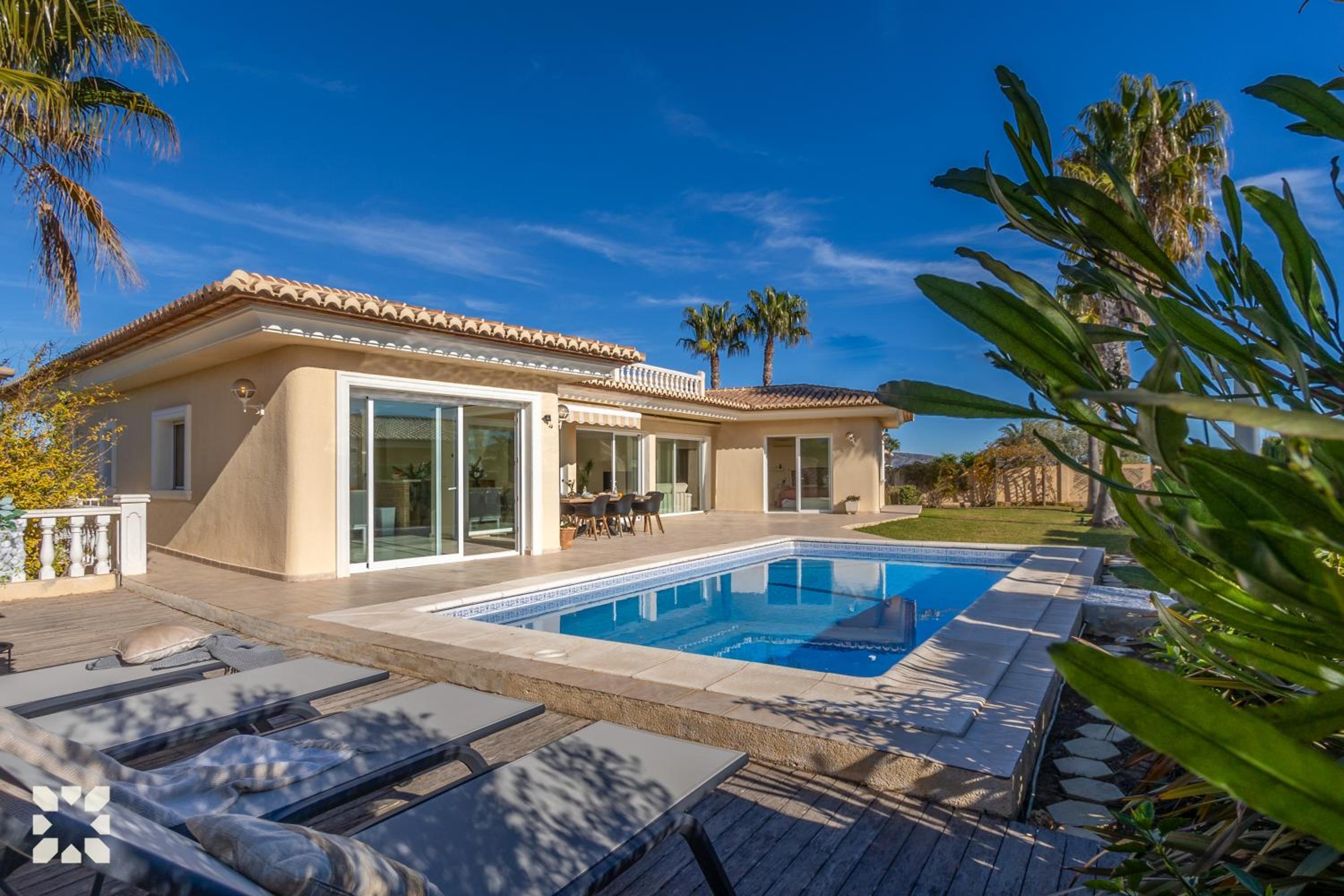 Villa Venus by Abahana Villas