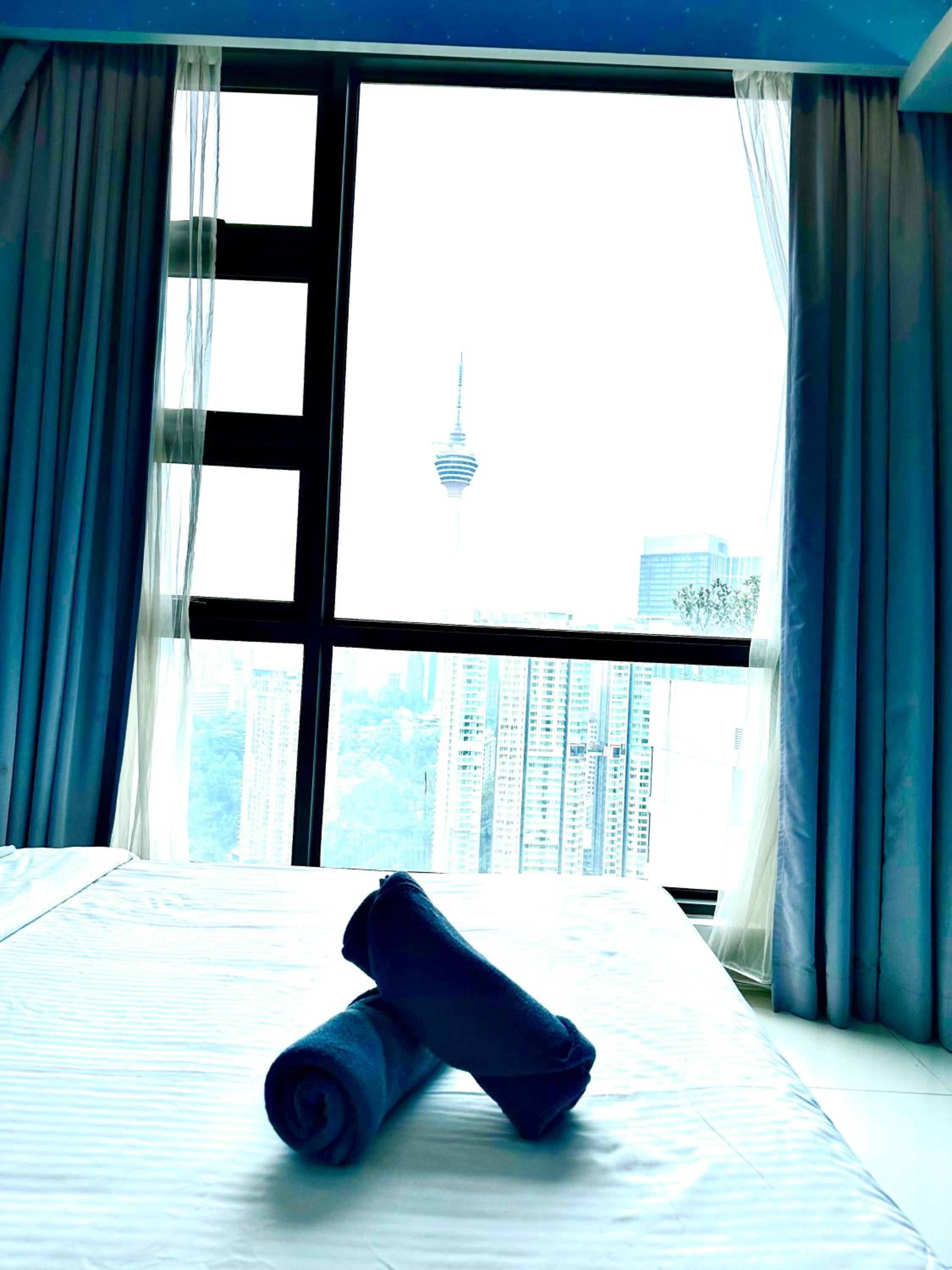 The Robertson 2B at Bukit Bintang with Netflix,trx,klcc,pavilion,lalaport