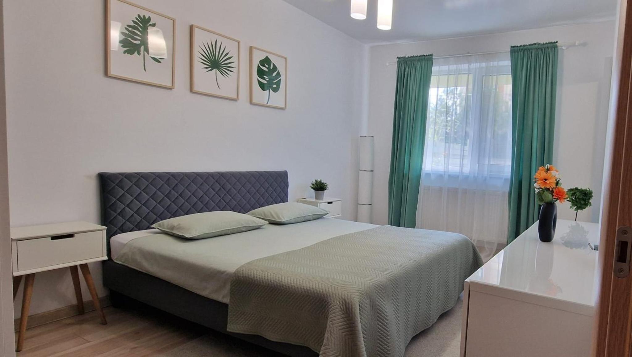 Amazing Apartament with Garden Bucharest Airport Self check-in!!