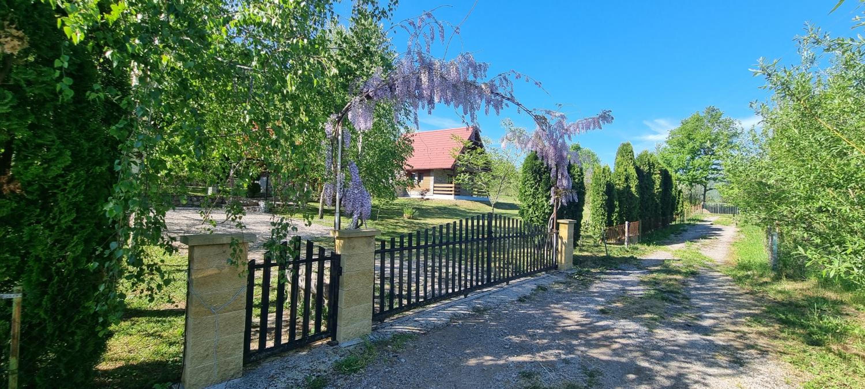 Green Garden Lohovo
