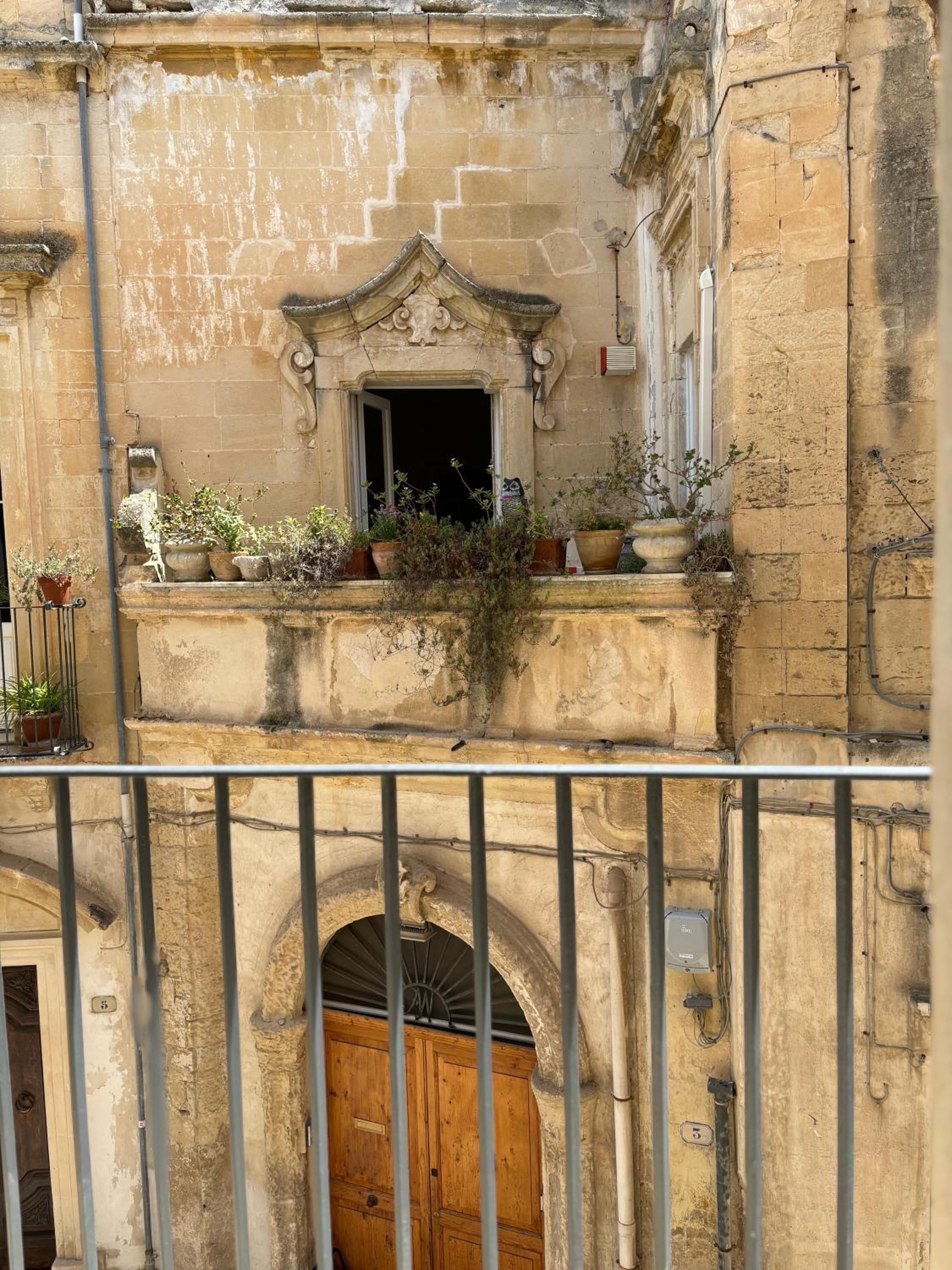 Alora boutique suites