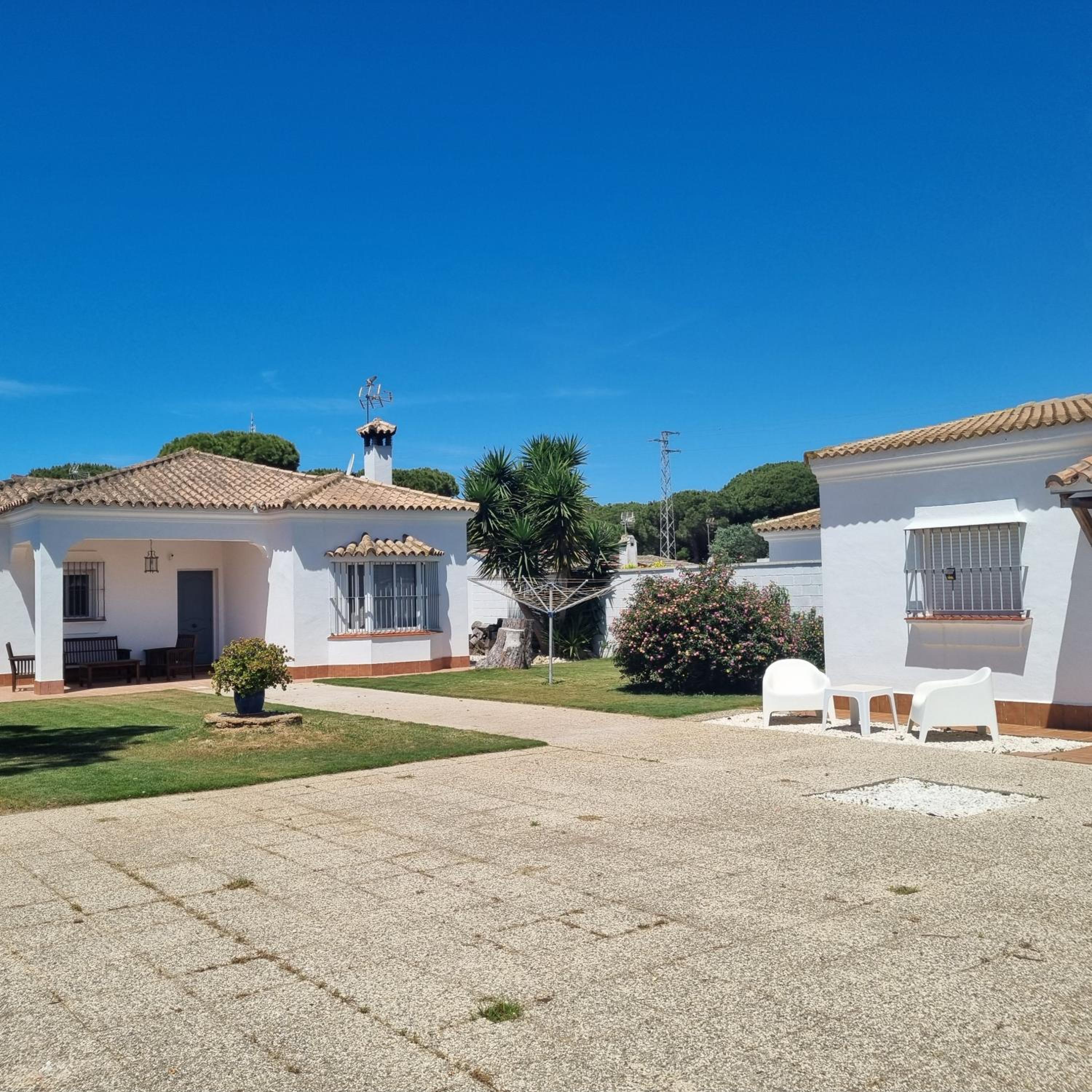 Casa Bond