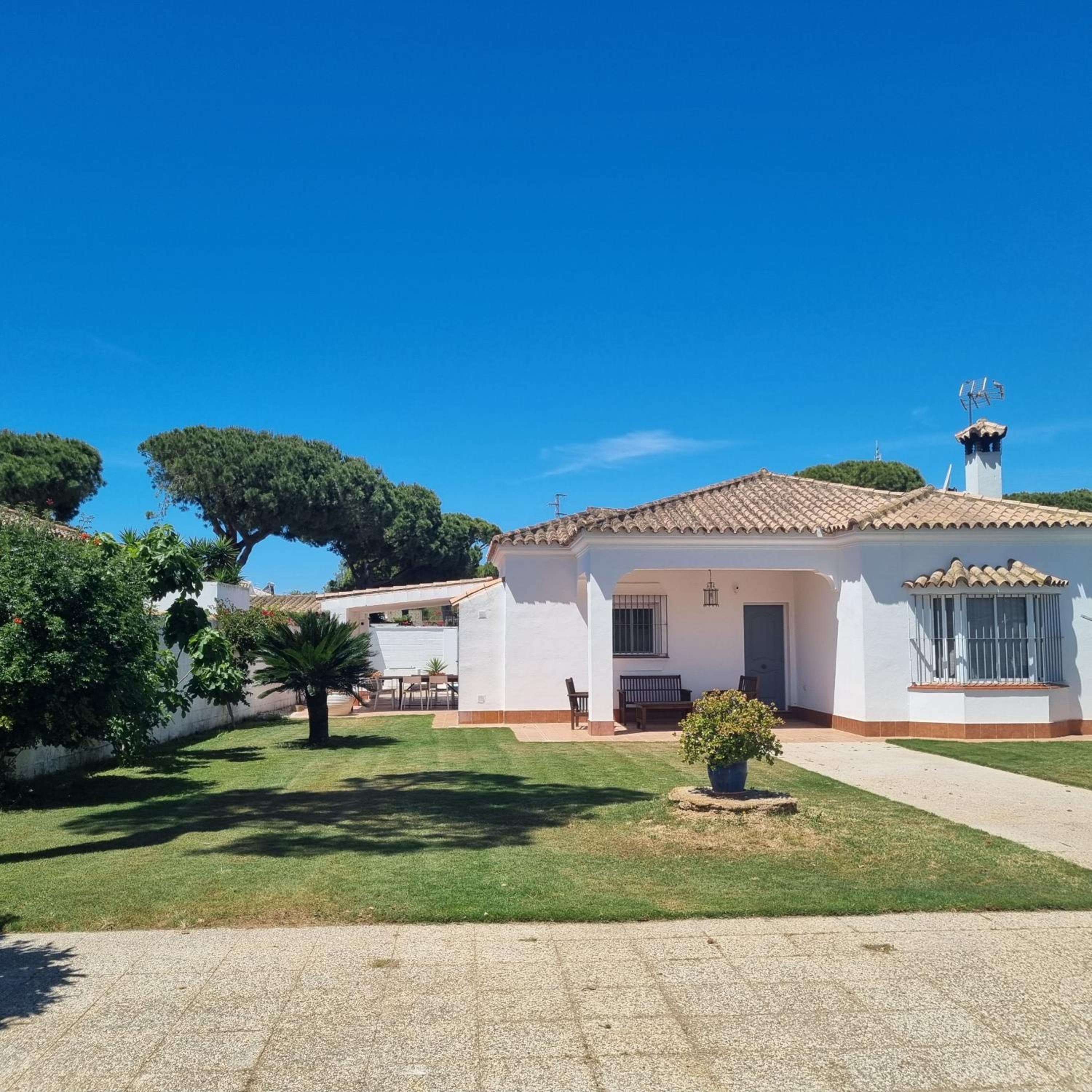 Casa Bond