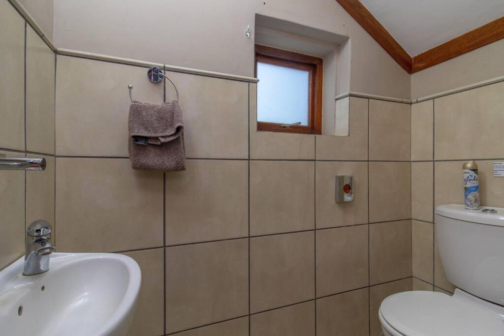 Zebula 14 Sleeper with Loft view 3