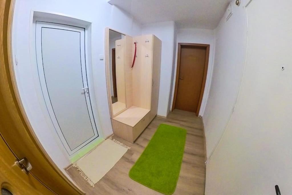 The Green Apartment in the heart of Old Sofia 1BDR