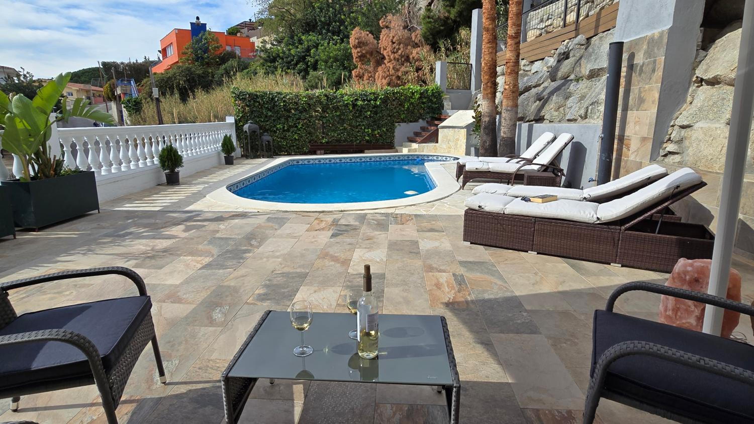 Opening Doors Premiá Dalt Amazing views w pool
