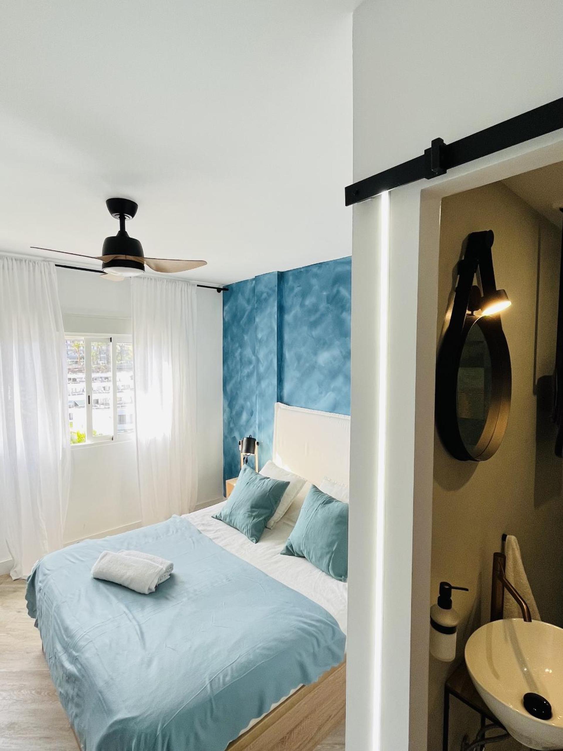Boutique Penthouse Sea View