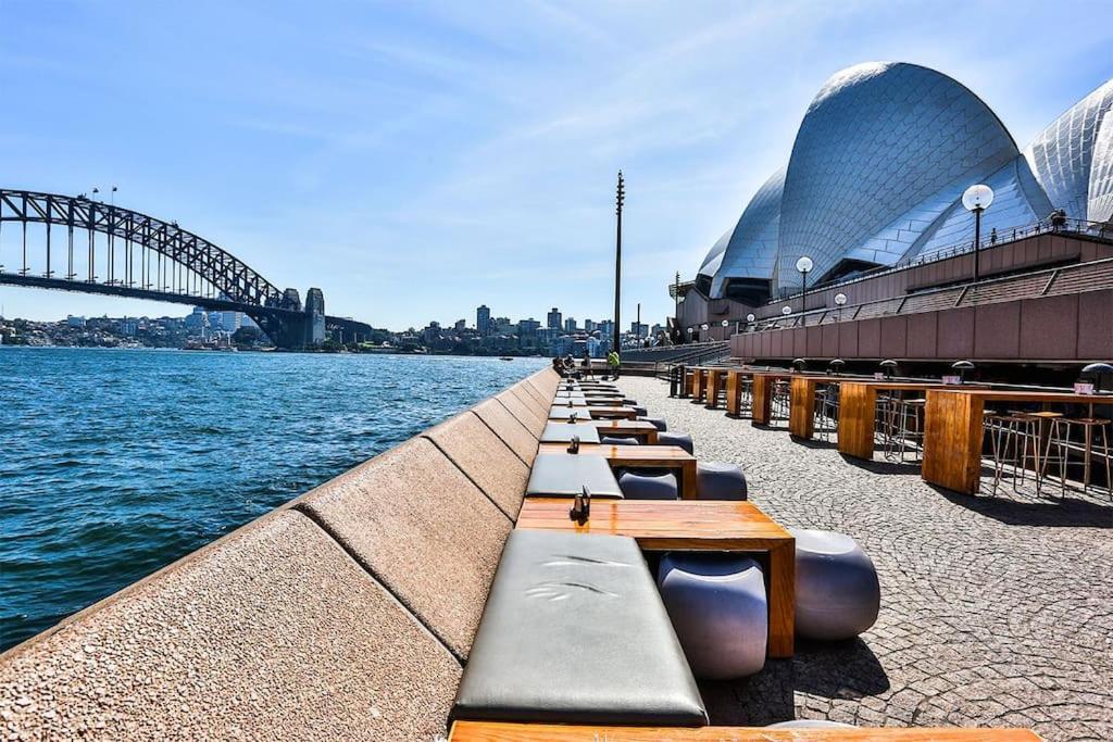 KozyGuru | Sydney CBD | Stylish Studio