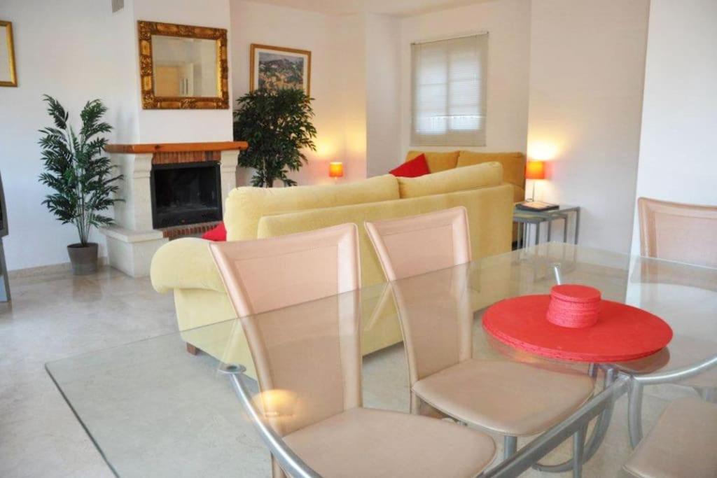 5 bedroom villa to rent in La Sierrezuela, Mijas