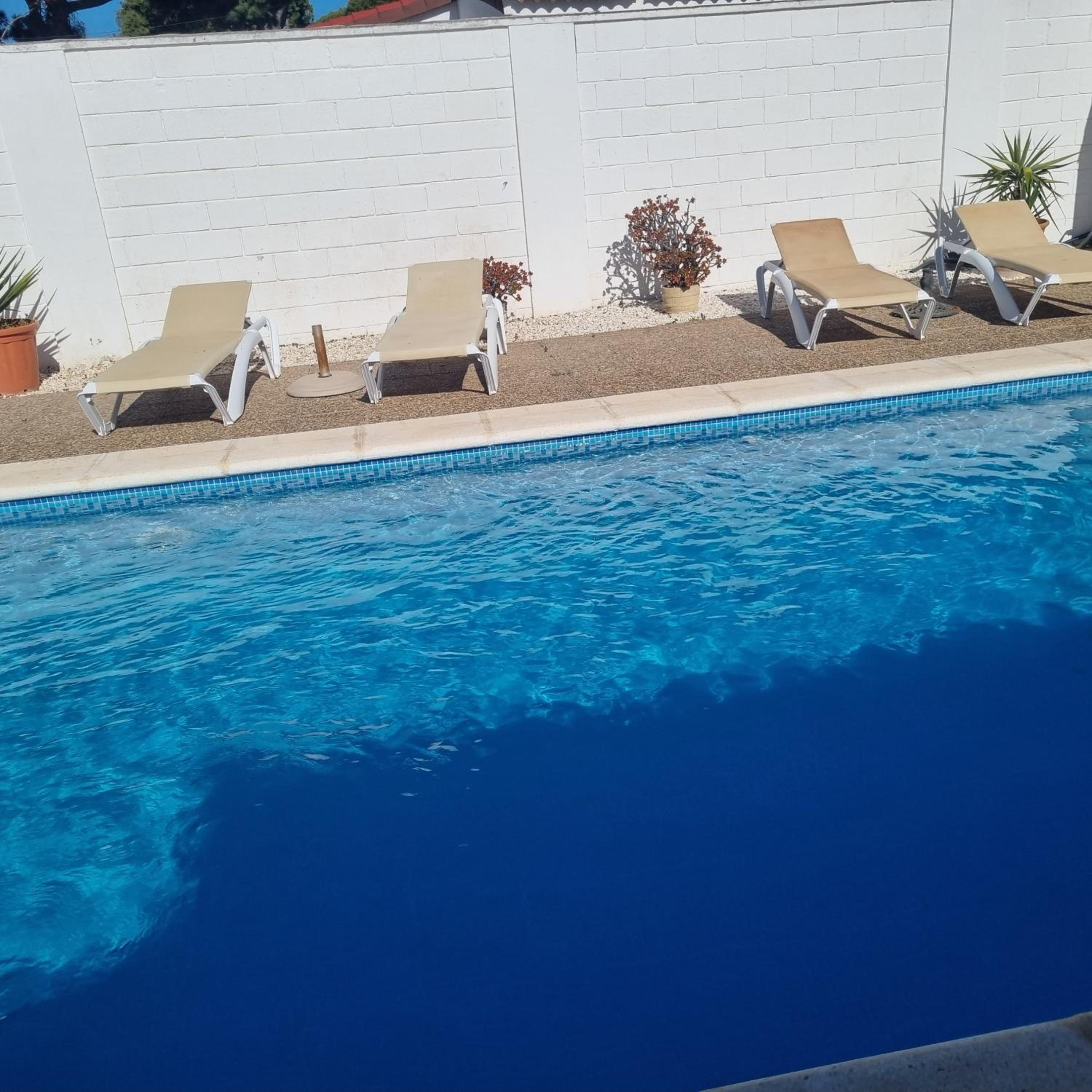 Casa Bond
