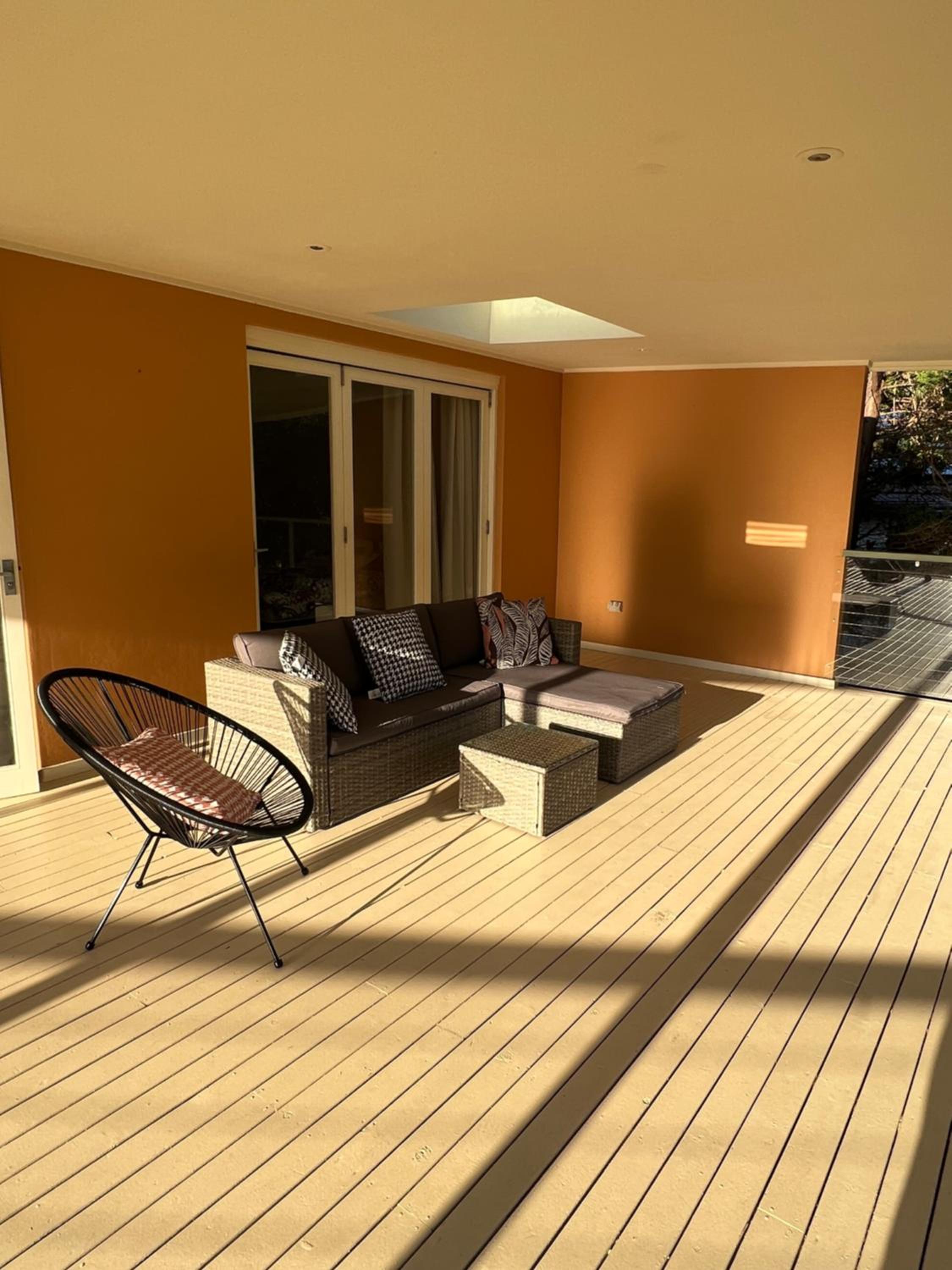 Poolside oasis - Sydney