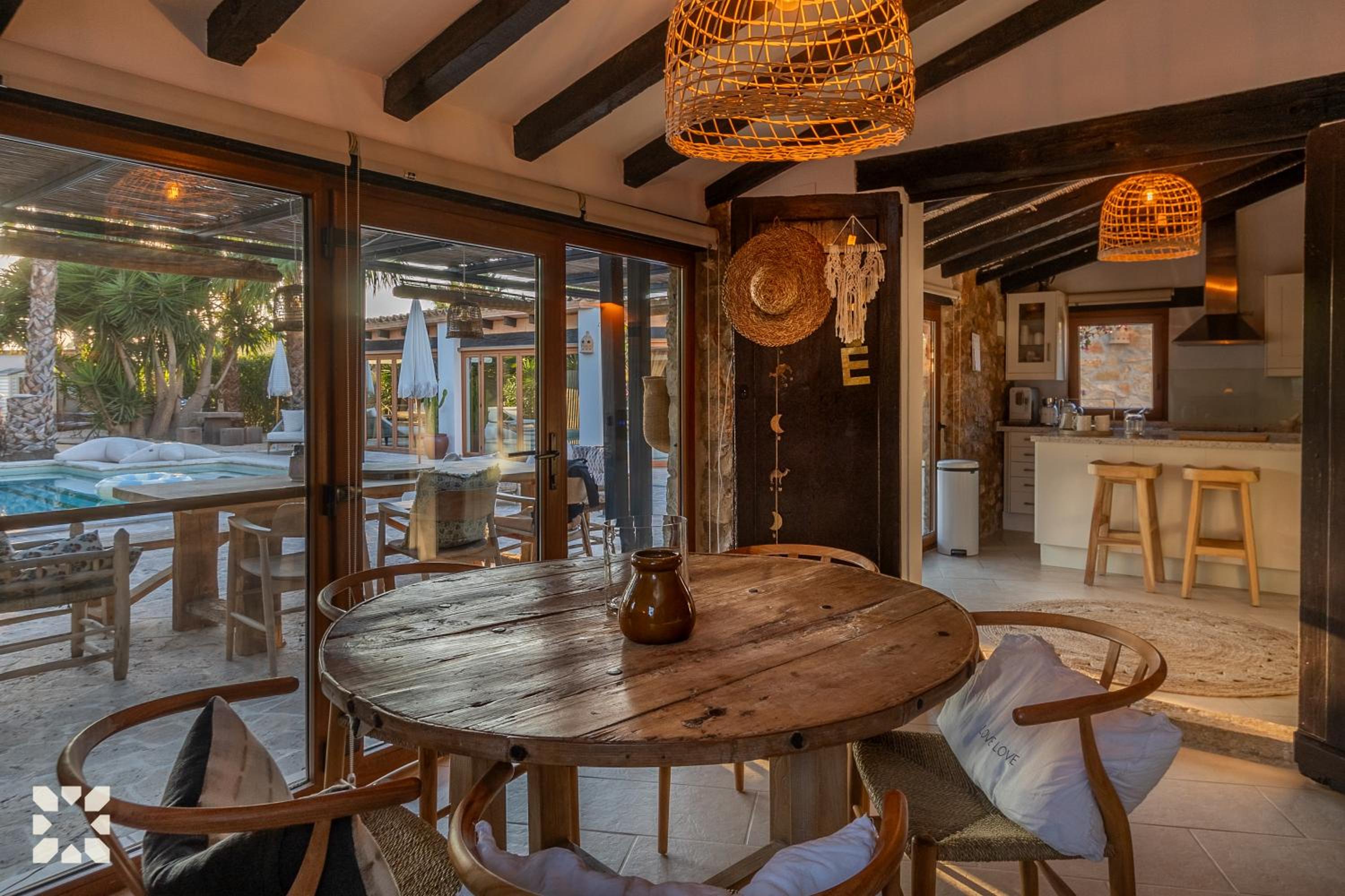 Villa La Faiyana by Abahana Villas