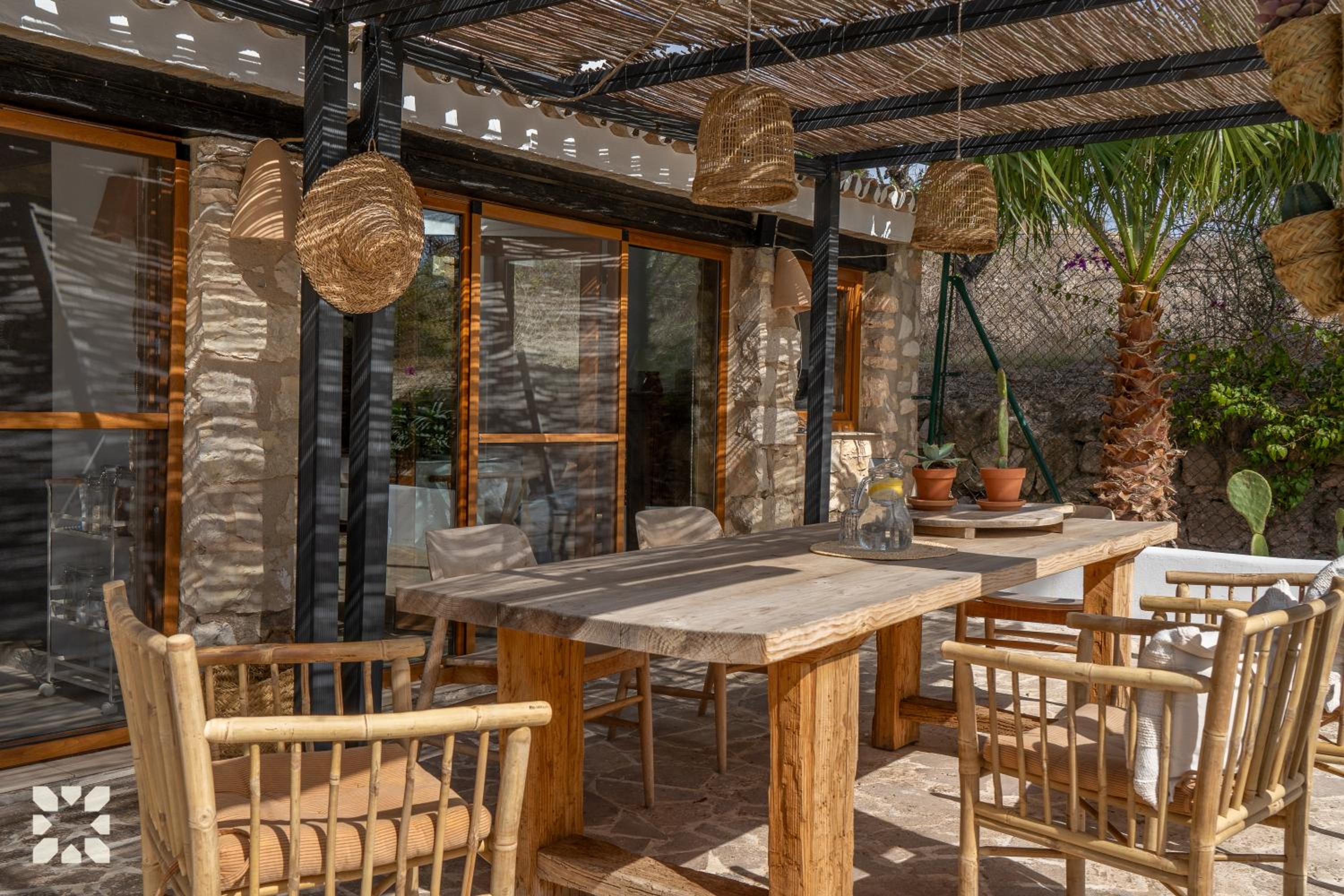 Villa La Faiyana by Abahana Villas