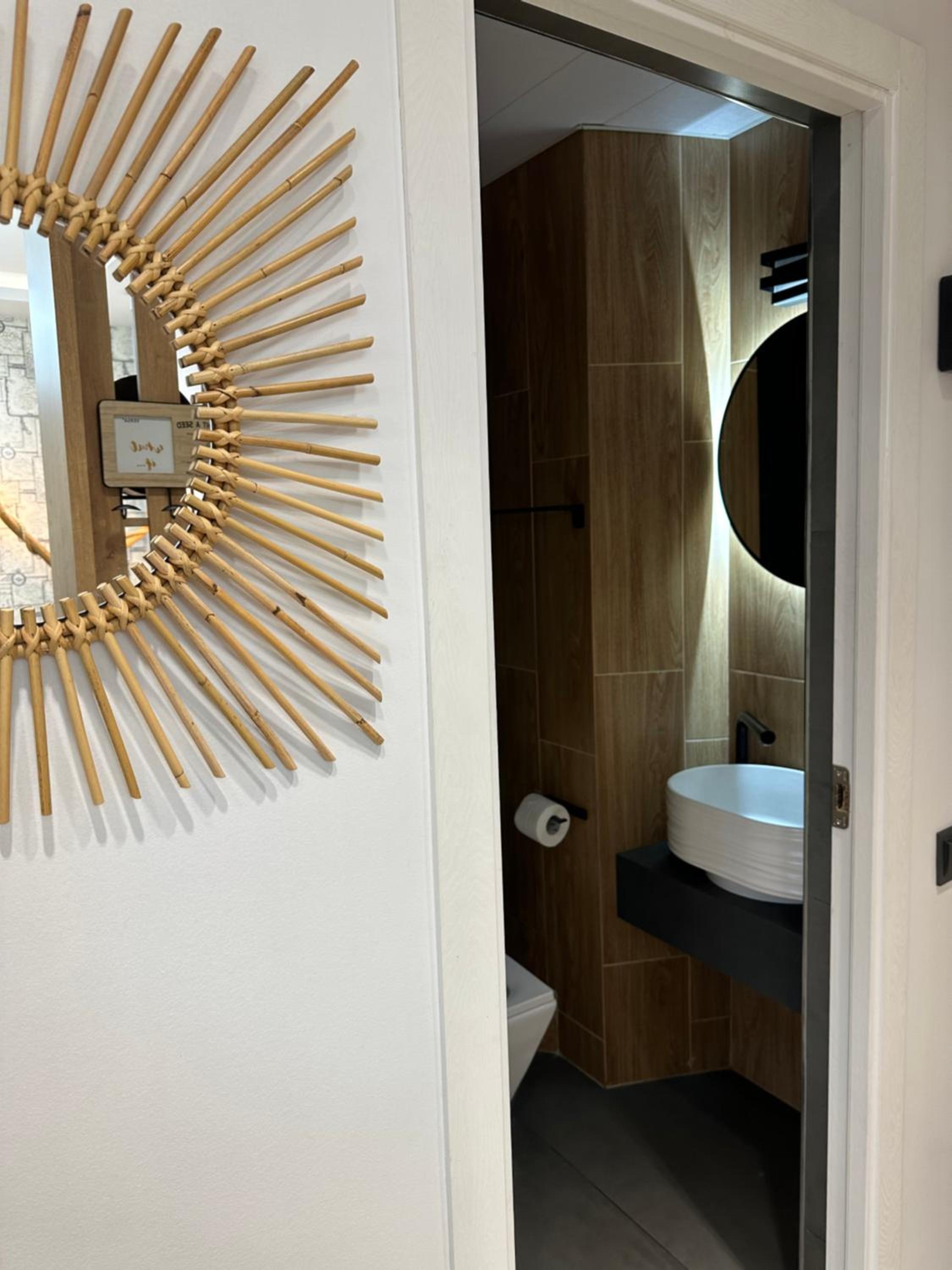 Christinas Stylish Stay at Saryan 27, Yerevan City Centre