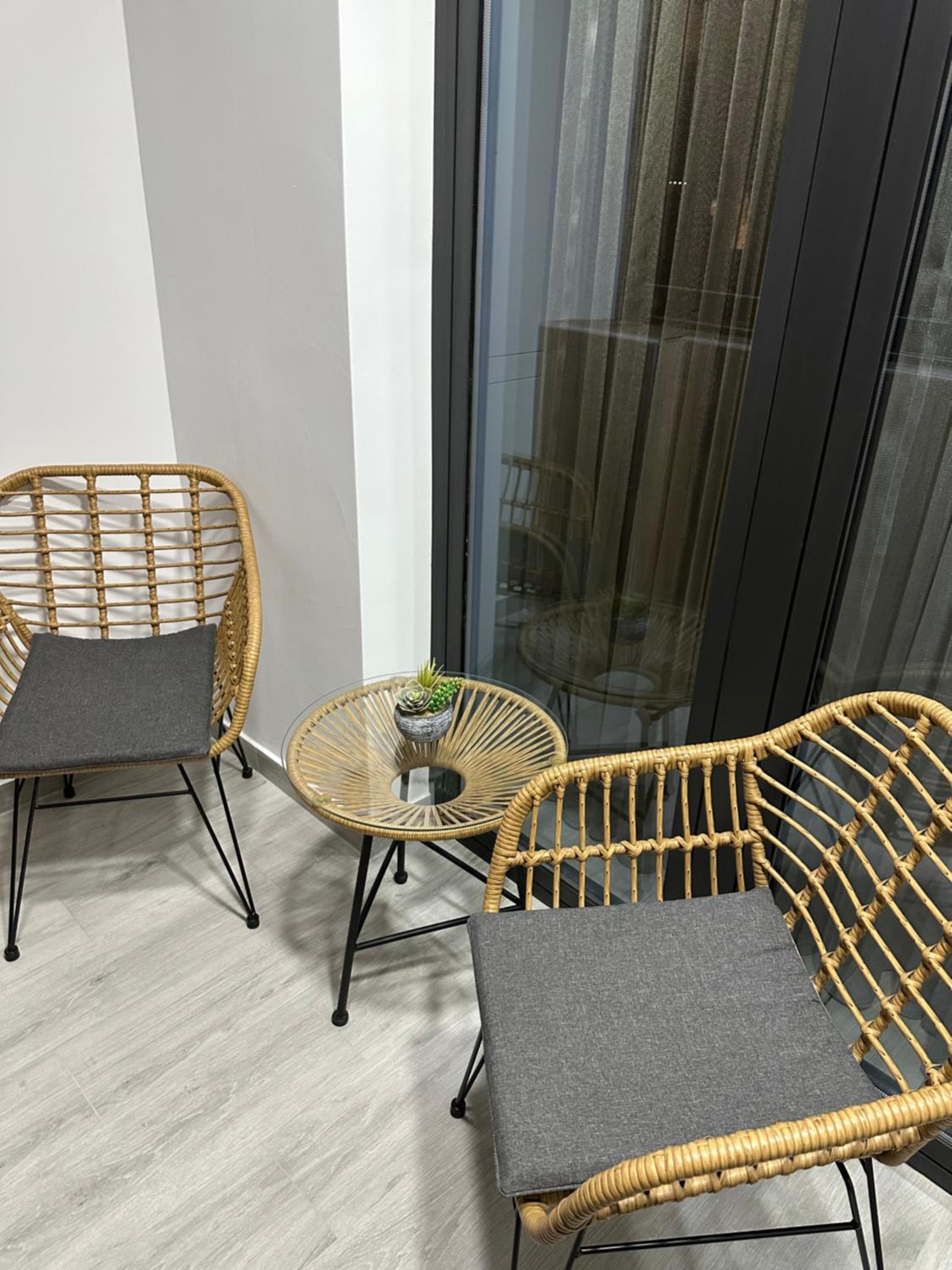 Christinas Stylish Stay at Saryan 27, Yerevan City Centre