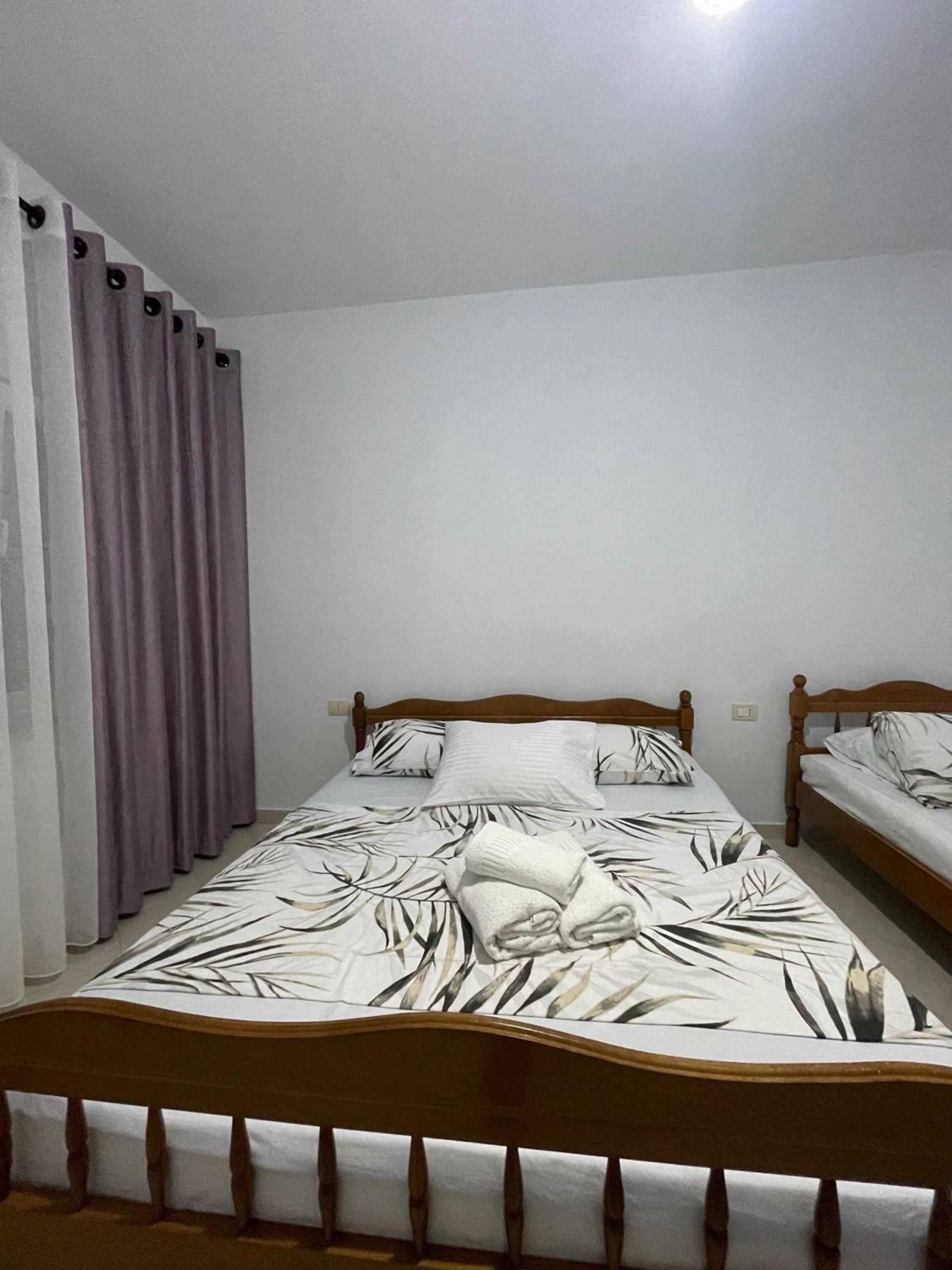 Klevi Apartments