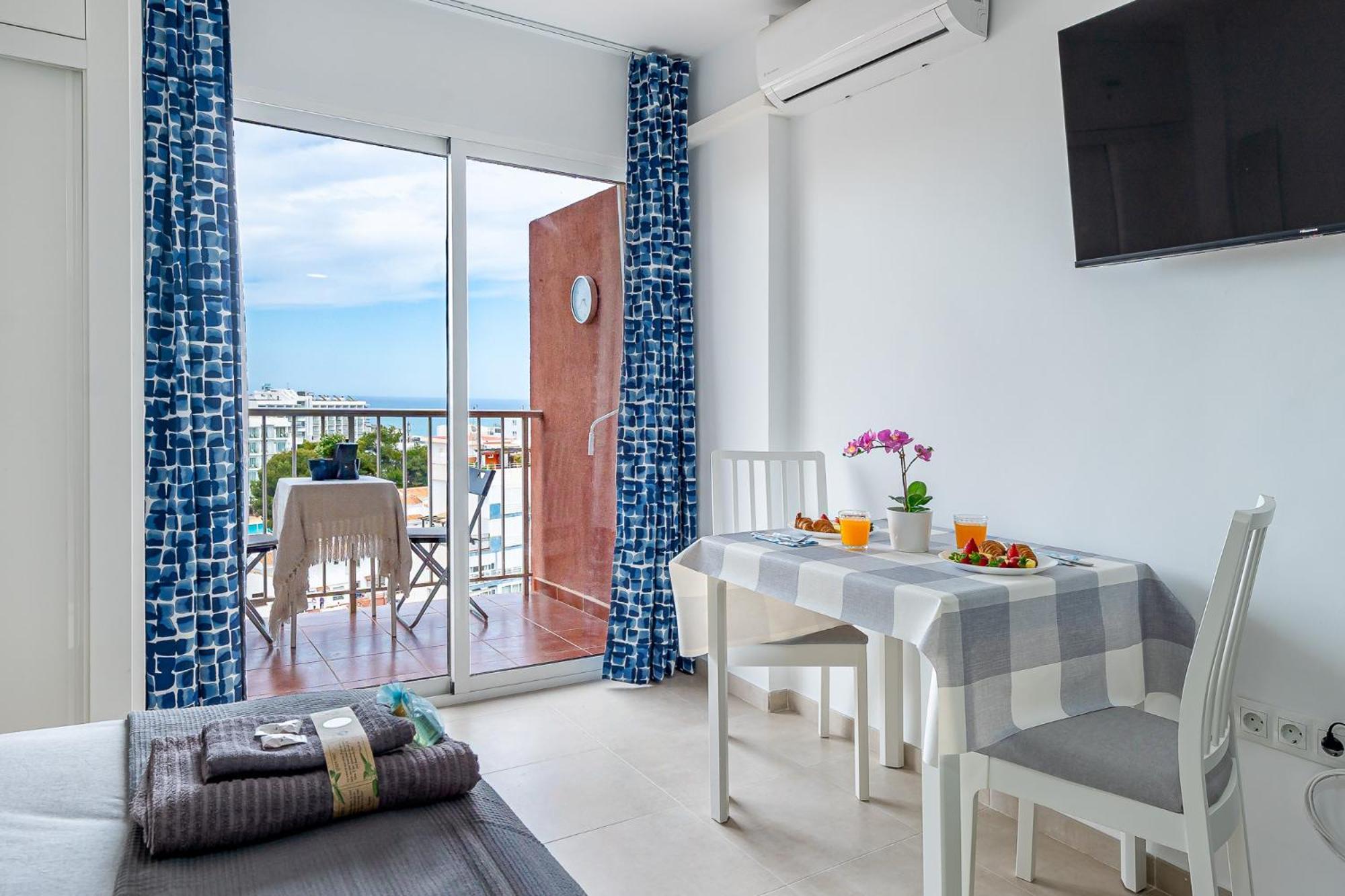 797 HOLIDAY RENTALS - Moderno estudio con hermosa vista en Ju