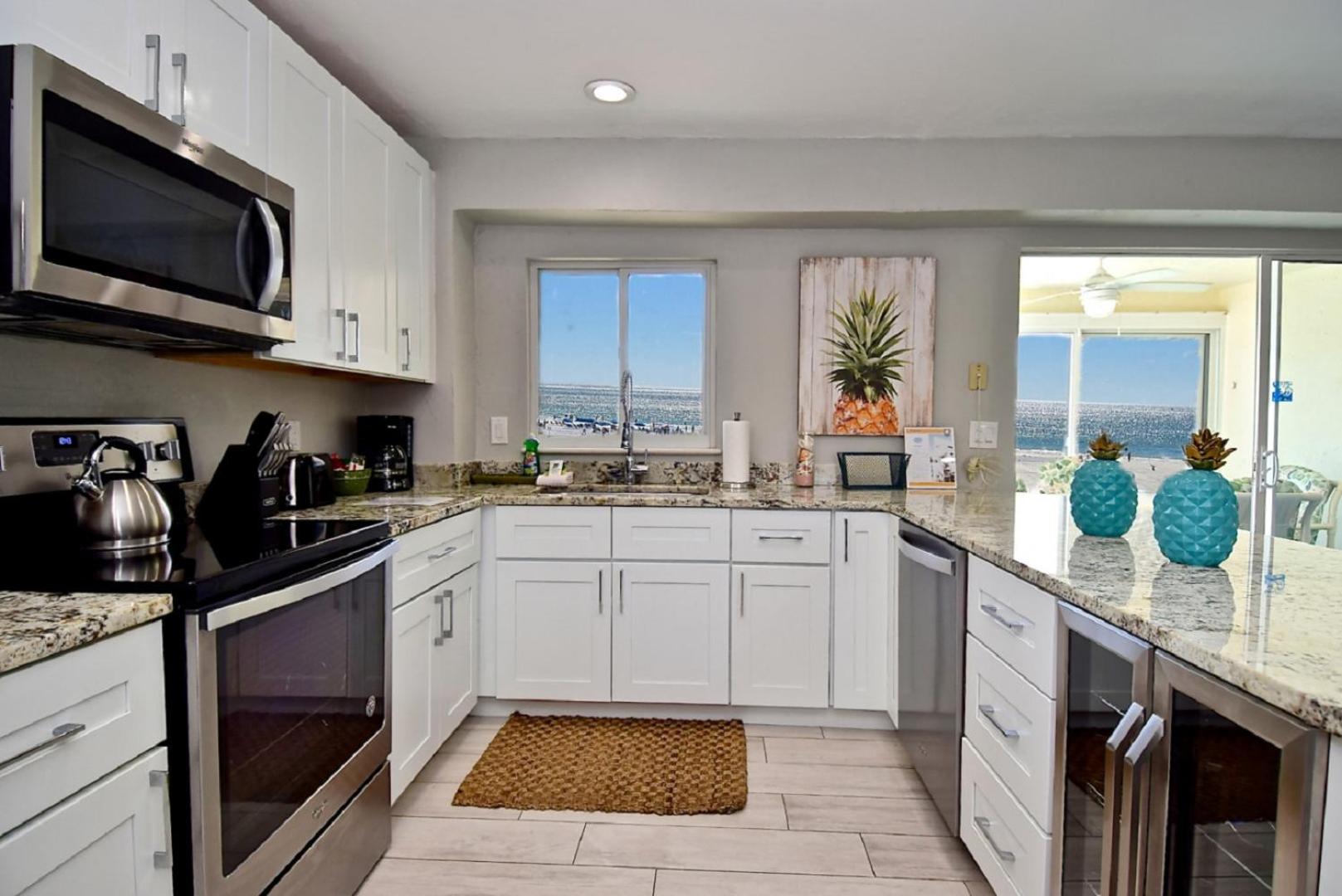 Jamaica Royale Beachfront Tower By Beachside Management