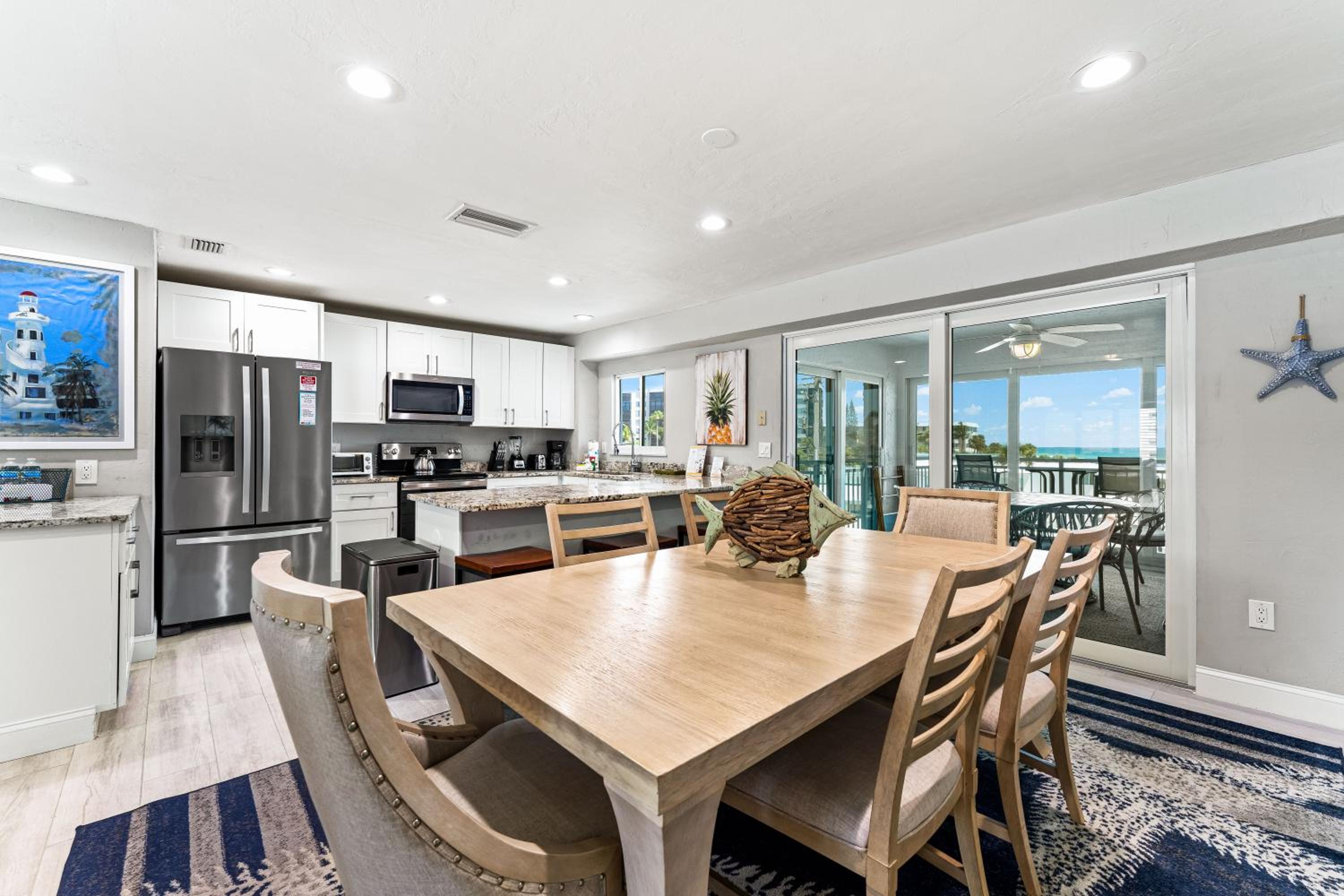 Jamaica Royale Beachfront Tower By Beachside Management