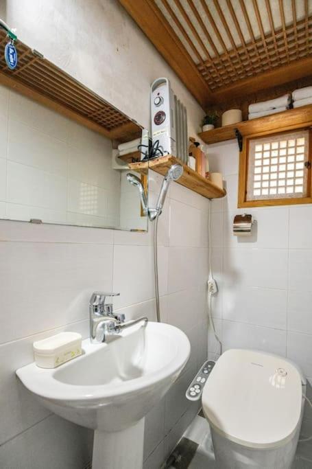 NamHyunDang - Hanok Korean Traditional House