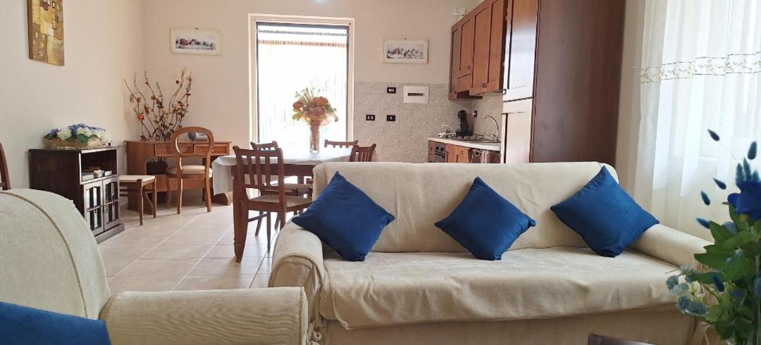 Villa Gioiosa Vacation in Sicily with private fenced pool & hydro-massage